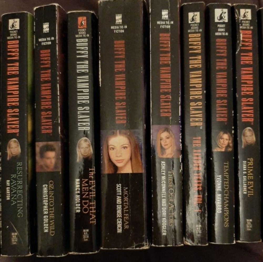Buffy the Vampire Slayer Novels LOT of 8
